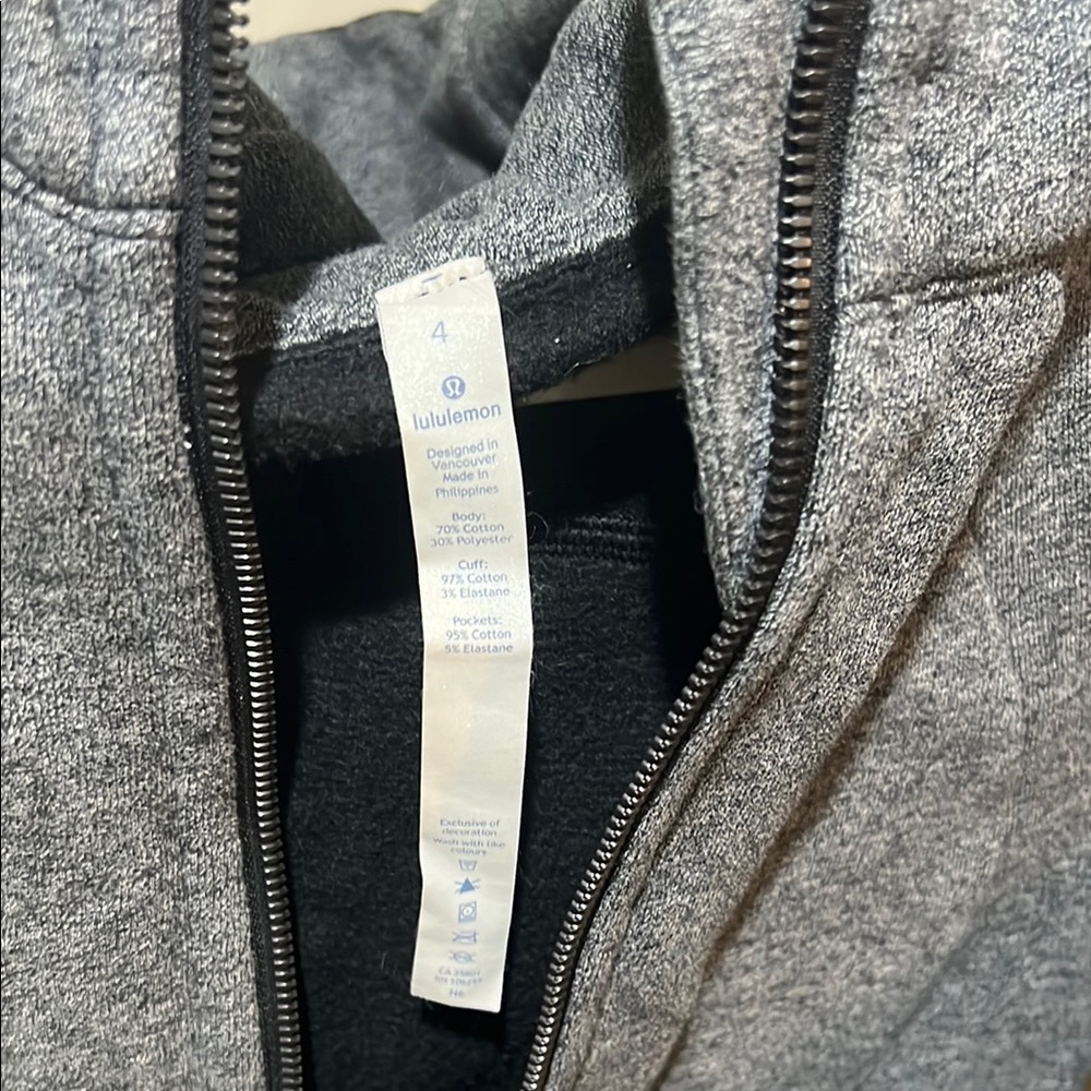 Lululemon Athletica Heathered Gray Zip-Up hoodie - Picture 2 of 2